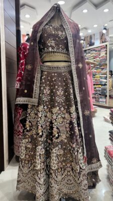 Designer Crop-Top (wine) - Image 5
